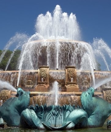 Chicago fountain — stock photo.